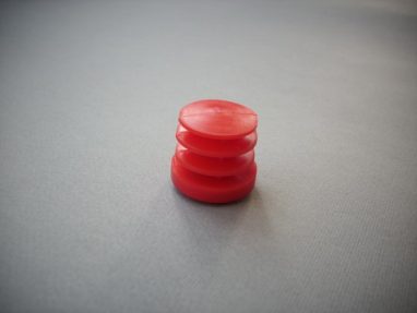 Червена тапа - пластмасова